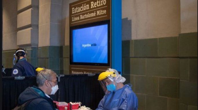 Coronavirus: confirmaron 564 nuevos casos y el total de personas infectadas en el país es de 17.415