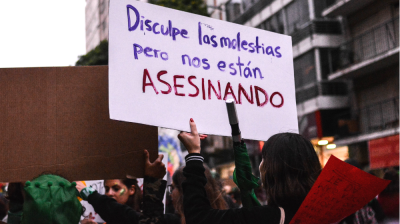 Corte Suprema: Los derechos de la mujer son violados sistemáticamente