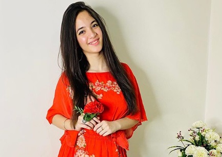 Conmoción por el suicidio de una joven estrella de TikTok