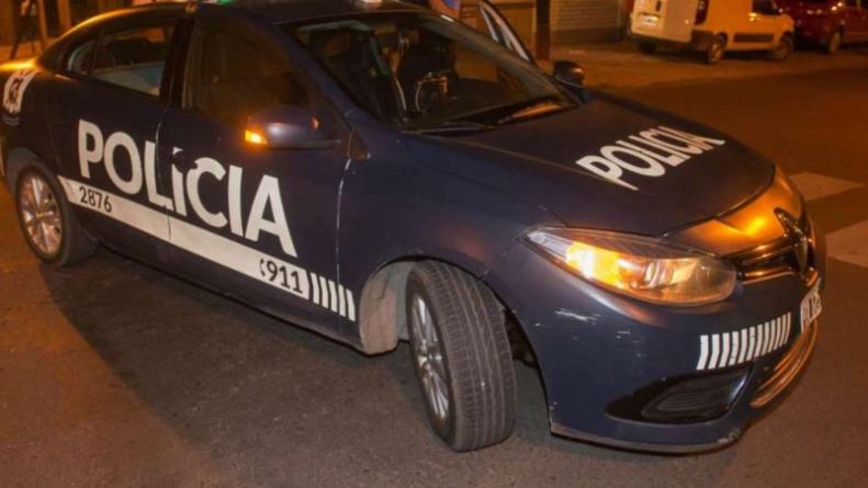 Detuvieron a un hombre en silla de ruedas y dos cómplices con armas de fuego y municiones
