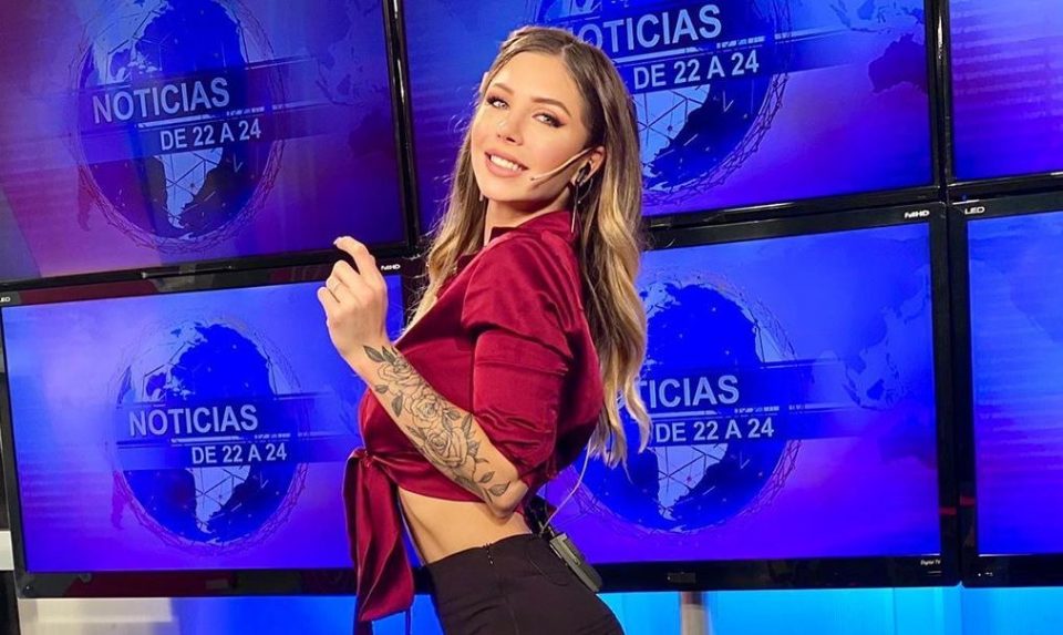 Romina Malaspina despertó suspiros con un body de encaje: “Dejo esta bomba por acá”