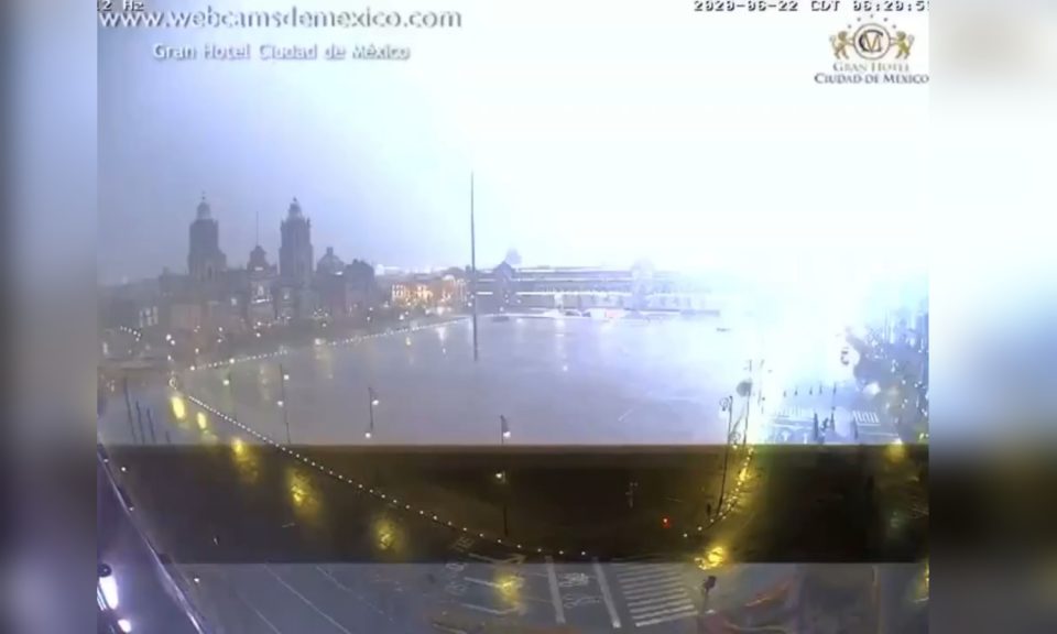 Impresionantes imágenes de una tormenta apocalíptica que aterrorizó a México