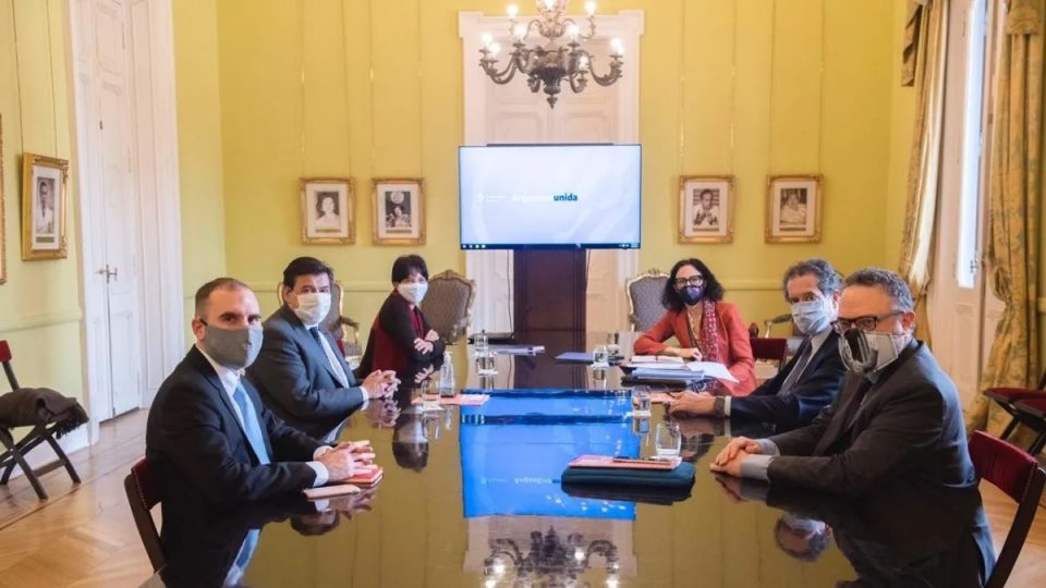 El gabinete económico discutió los últimos detalles para la cuarta ronda del ATP