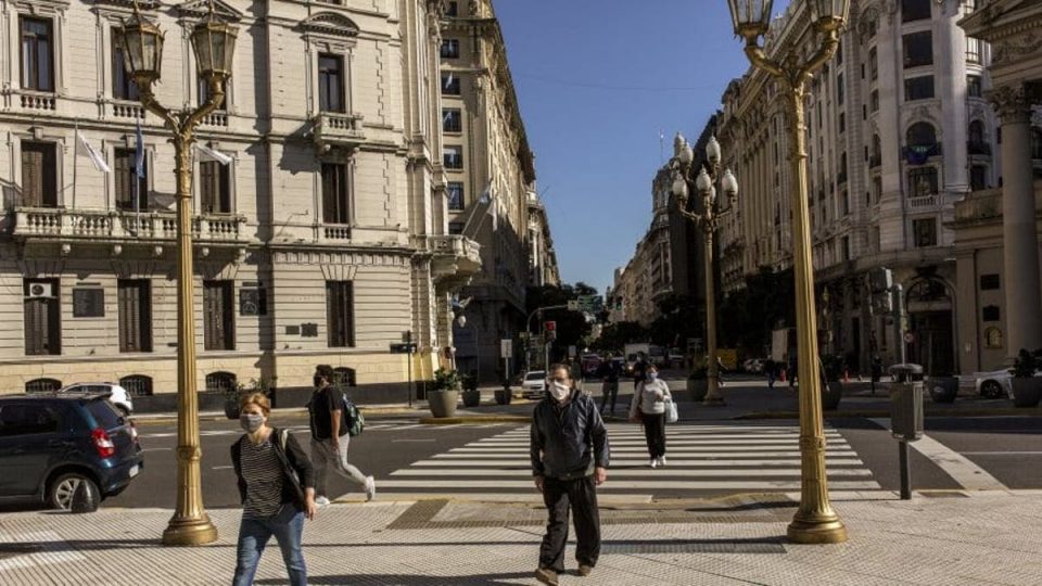 Coronavirus: confirmaron 3.937 casos y 113 muertes en las últimas 24 horas
