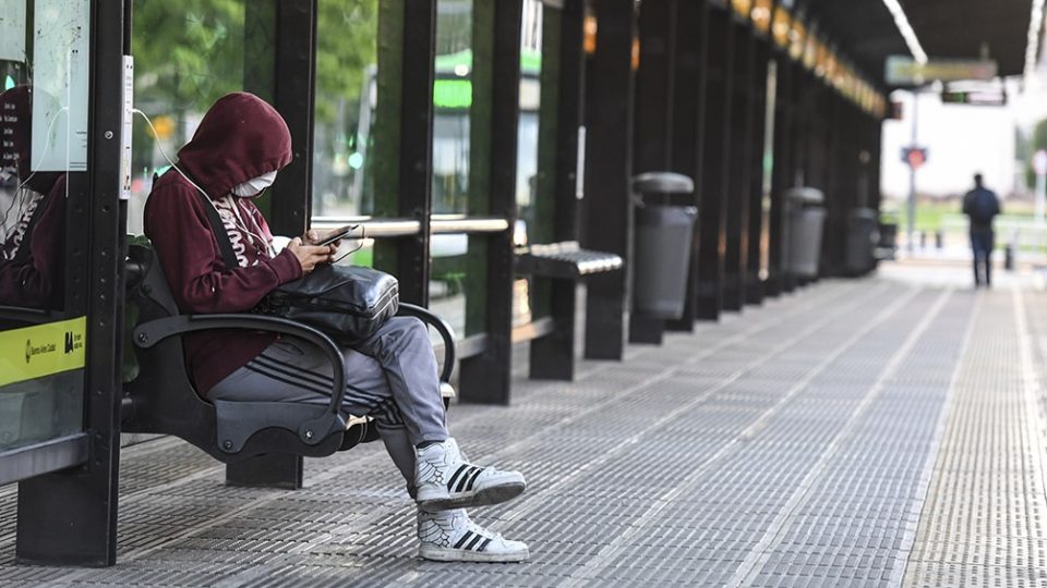 Récord de contagios: confirmaron 6.377 casos de coronavirus en las últimas 24 horas
