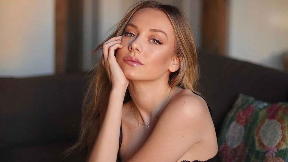 Desde Marbella y en bikini, Ester Expósito deslumbró en las redes: “No me quiero ir de este paraíso”