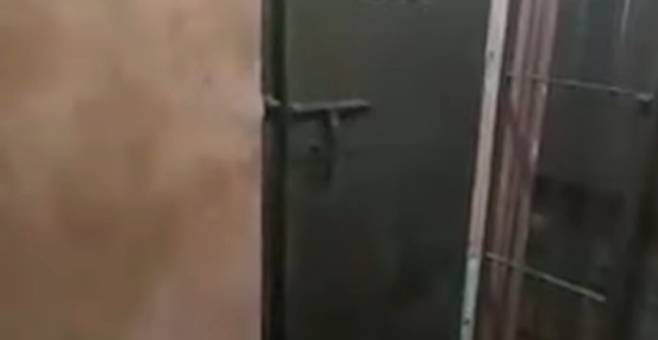 Dos policías afirman que filmaron fantasmas dentro de una comisaría