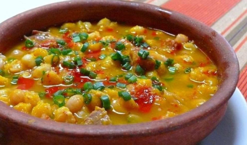 Locro criollo: cómo preparar este clásico del 9 de julio