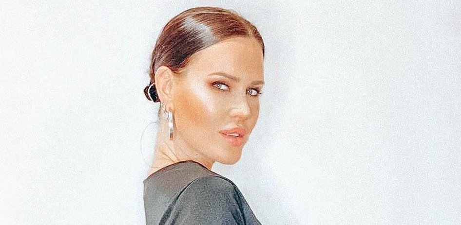 Natalie Weber y su íntimo momento en las redes: “Flasheando en el auto”