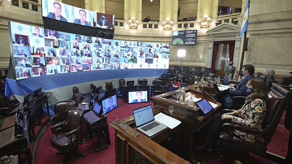 El Senado prorrogó las sesiones remotas por sesenta días y extendieron su duración
