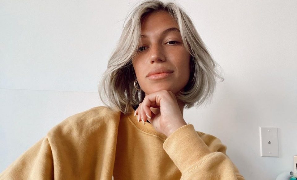 La postal veraniega de Stefi Roitman con un croptop rojo