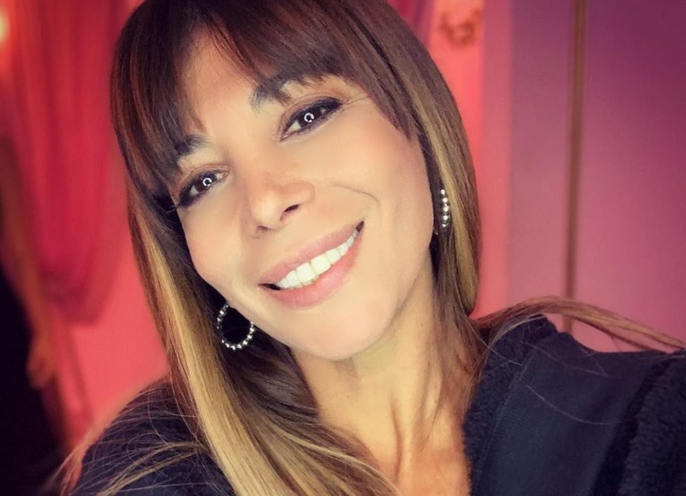 Ximena Capristo se subió a la mesada y armó una coreo: “Tenes que hacer así”
