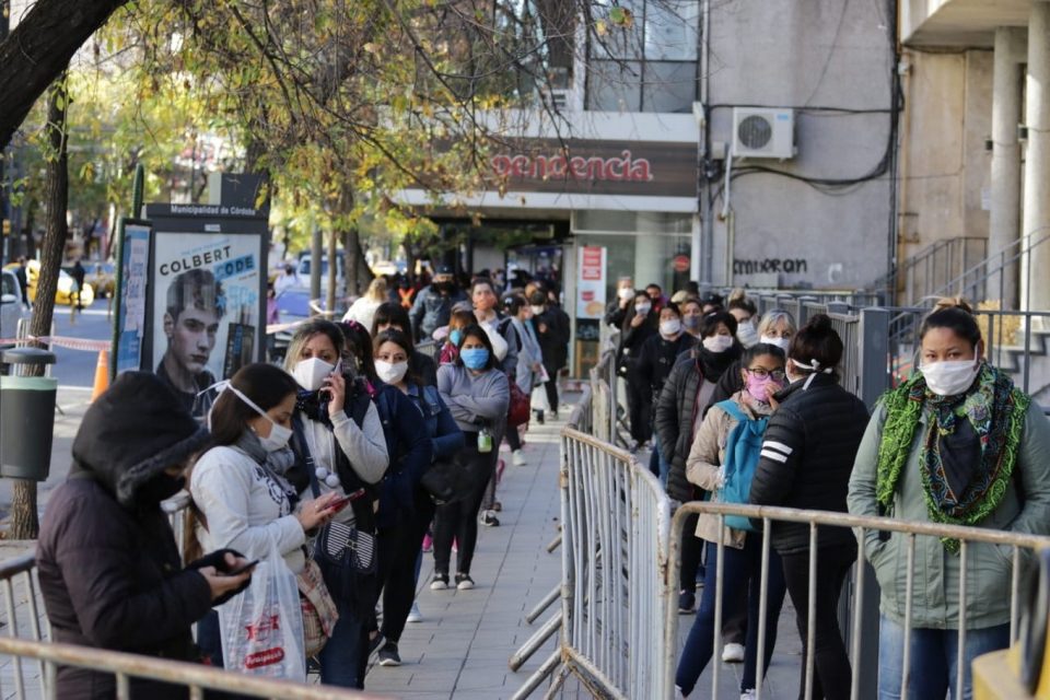 IFE: la mayoría de los beneficiaros tienen entre 18 y 24 años