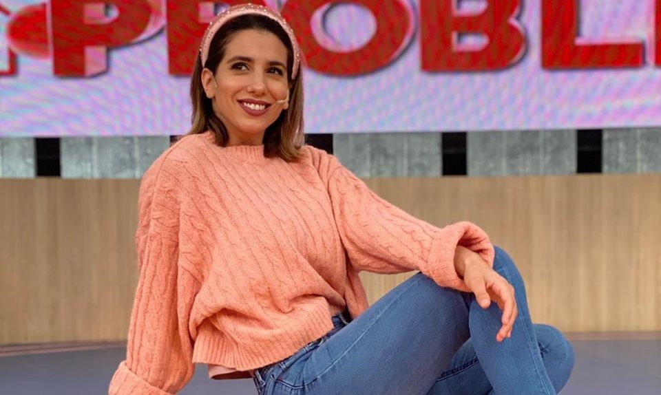Cinthia Fernández despidió el finde en remera y bombacha: “Domingo hermoso”