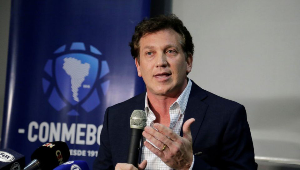 Ante los dichos de Domínguez, los argentinos de Sudamérica cuentan cómo está la situación en cada país