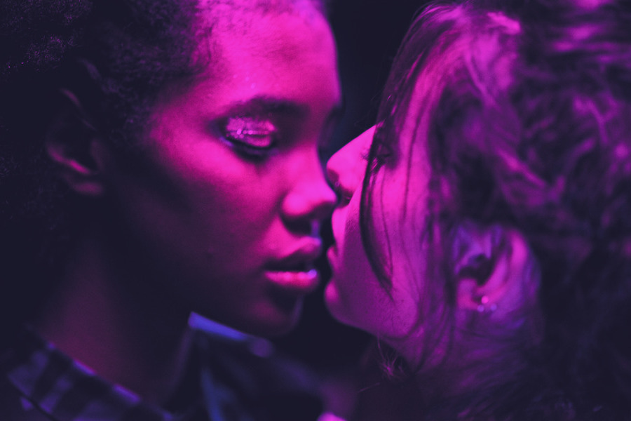 “El reto del beso”: la serie de Netflix donde besarse puede generar la muerte