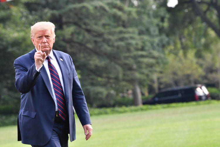 A 100 días de los comicios de EEUU, la campaña se reduce a un plebiscito sobre Trump