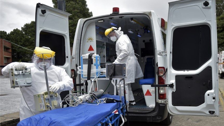 Un centro médico obligó a una mujer a llevarse el cadáver de una persona que no era su padre