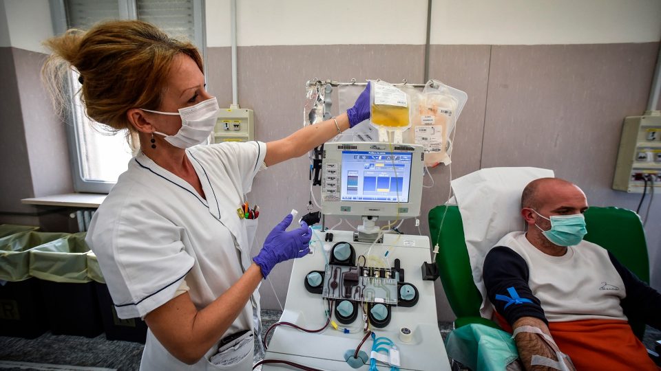 “El plasma es la única herramienta que tenemos para disminuir la mortalidad”