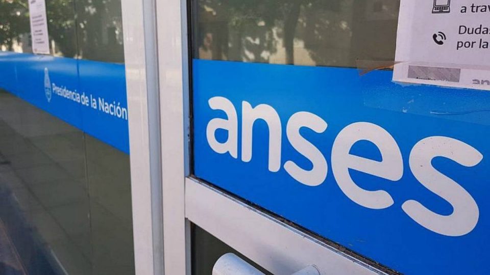ANSES: cómo cobrar las pensiones por fallecimiento de beneficiarios