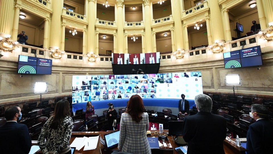 Sagristani | Impunidad y negocios: a Cristina la Constitución le queda chica
