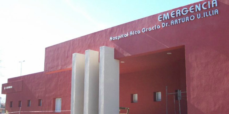 Tuvo peritonitis y está grave: su esposa denuncia retrasos por protocolo