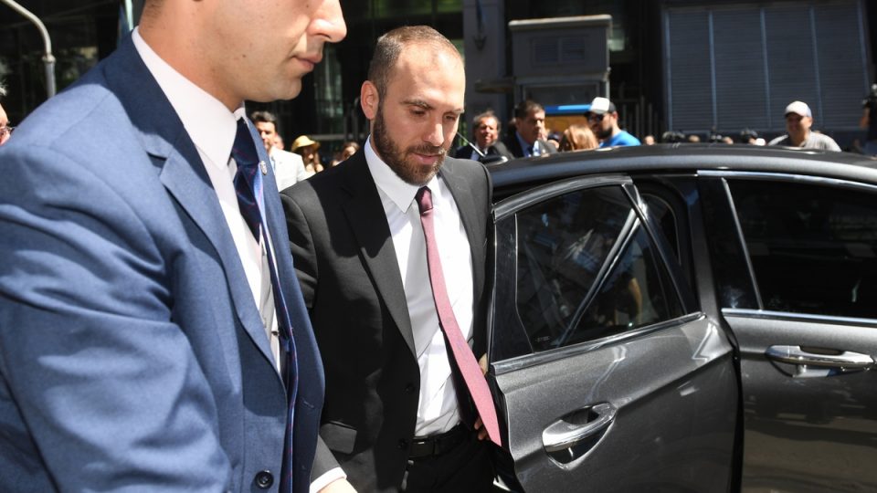 Sagristani | La emisión y el default ya pasan factura a la economía