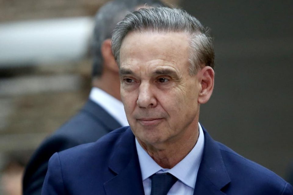 Miguel Ángel Pichetto criticó las medidas del Gobierno por la cuarentena y las comparó con Uruguay