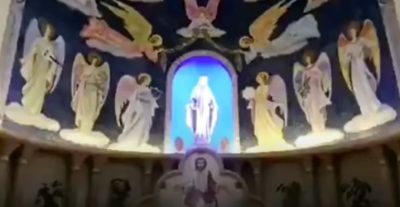 Una imagen de la virgen se “iluminó” en la explosión de Beirut