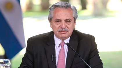 Alberto Fernández: “Los adultos mayores son parte de los olvidados de la Argentina”