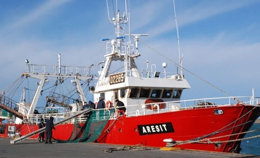 Coronavirus: los 29 tripulantes de un barco pesquero anclado en Puerto Deseado tienen coronavirus