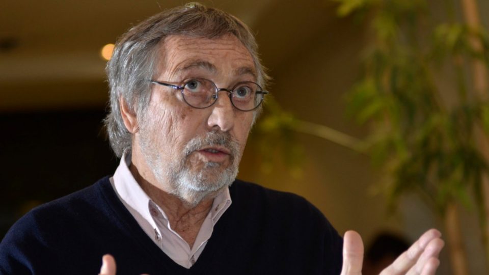 Luis Brandoni: “Que los jóvenes no se desentiendan de la política”