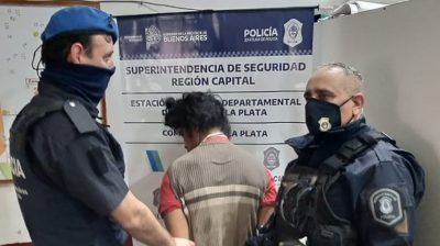 Detuvieron a un hombre que violó y robó a una jubilada en su casa