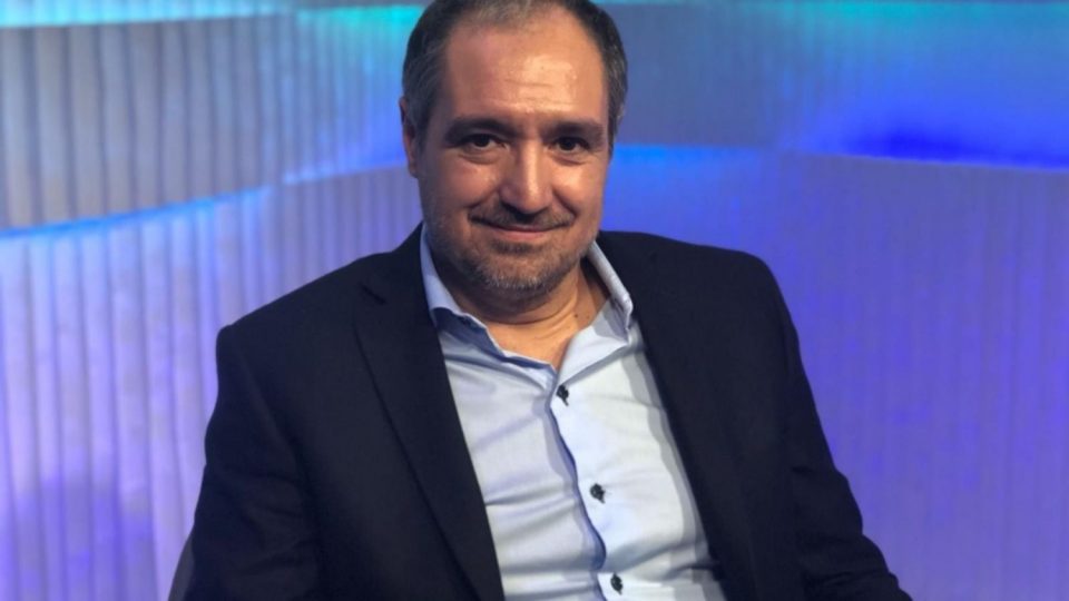 Diego Cabot, sobre la regulación de servicios: “Detrás del ´Internet para el pueblo´ entran caballos de Troya”