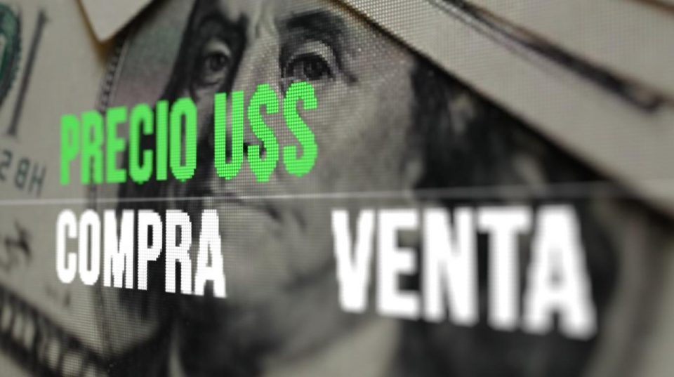 Sagristani | Dólar ahorro: tras las idas y vueltas, mañana mueve el mercado