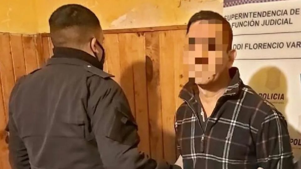 Mató a golpes a su esposa y aseguró que había sido asesinada por ladrones