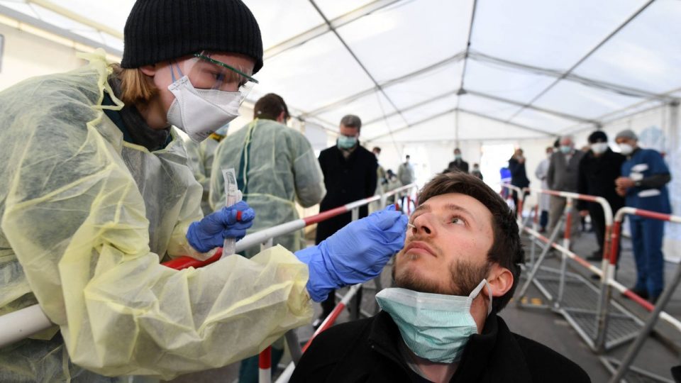 Sagristani | Crisis sanitaria: la indisciplina social no exculpa al gobierno