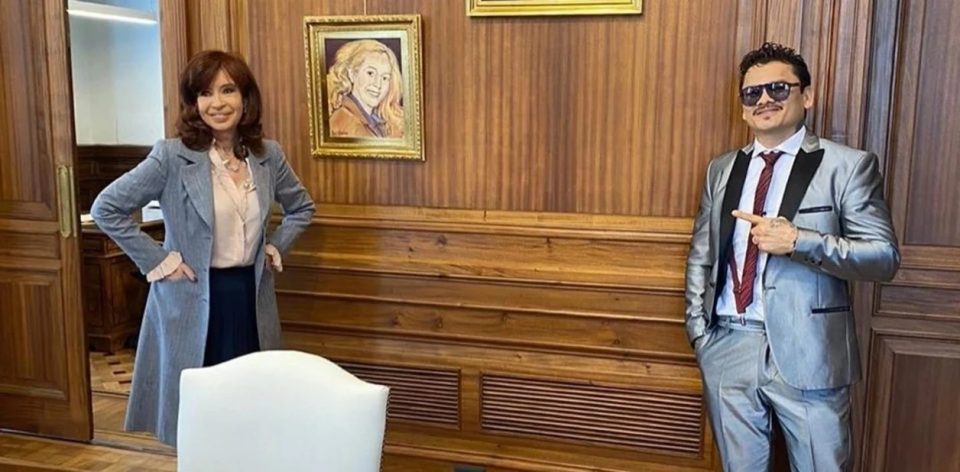 Antes de la sesión por la reforma judicial, Cristina Fernández recibió al “Chino” Maidana en el Senado