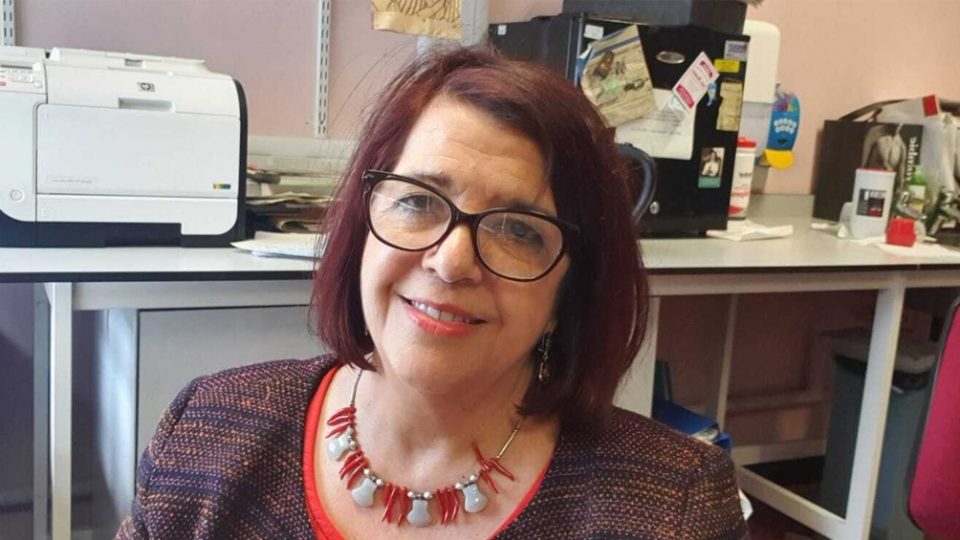 Una pediatra argentina explicó que la vacuna de Oxford “no será cara”