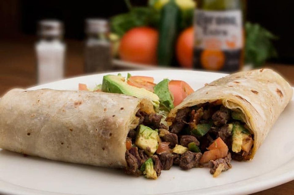 Burritos (bien) mexicanos: una receta paso a paso para llenarse de sabor
