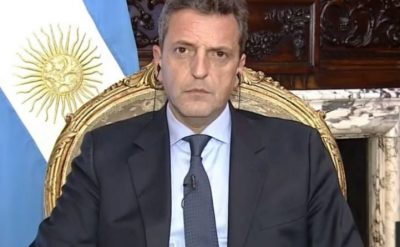 Sergio Massa advirtió que el Gobierno analiza sacarles la AUH y el IFE a quienes tomen tierras