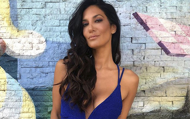 Silvina Escudero se filmó en bata (y sin nada abajo): “Good morning!”