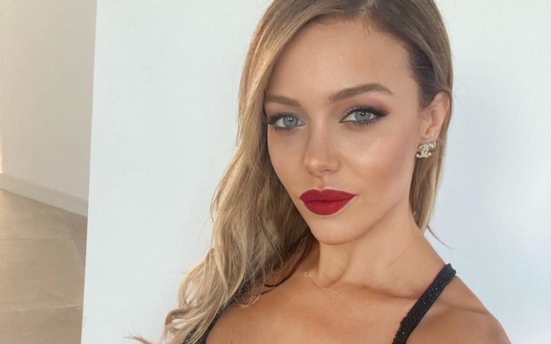 Evangelina Anderson publicó un divertido video de su hijo mientras estudiaba francés