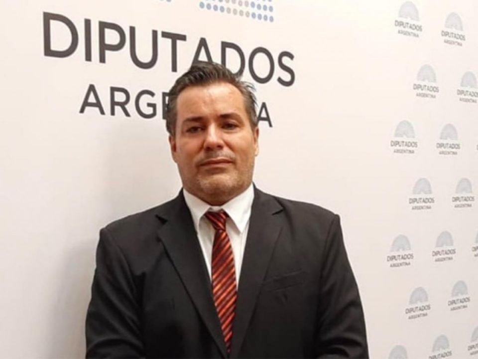 “Estoy muy mal”, habló el diputado que montó una escena sexual en plena sesión virtual