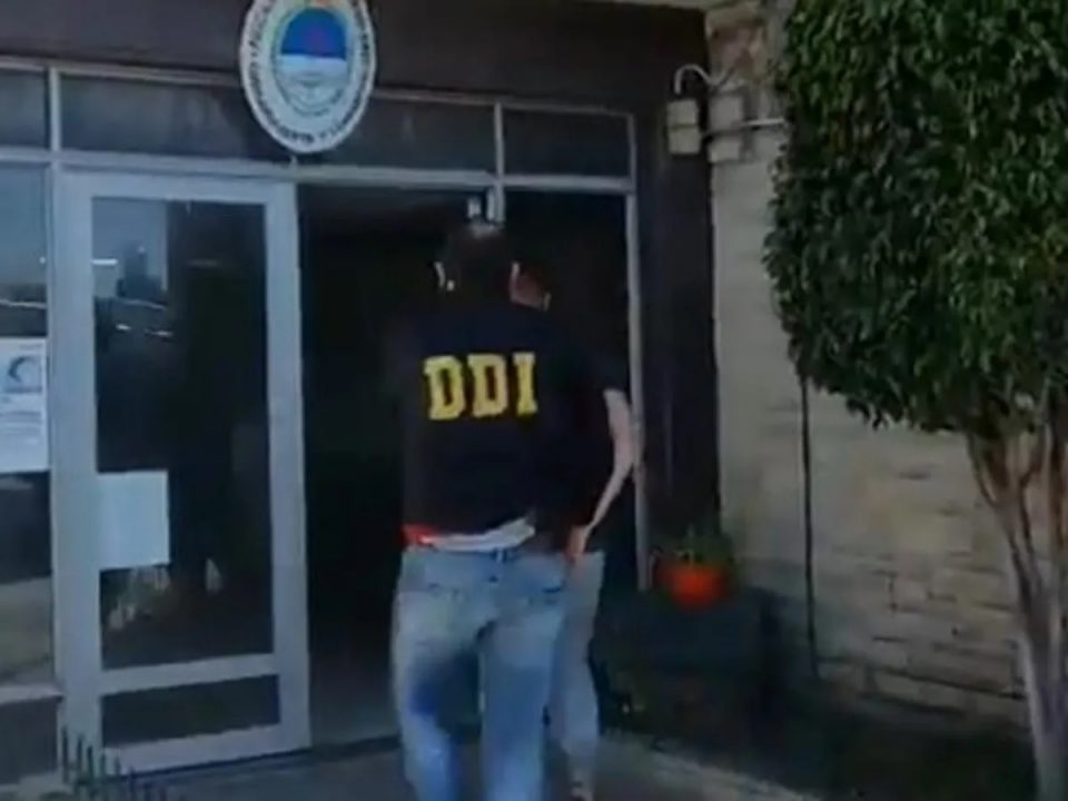 Cómo se fugó uno de los sospechosos de matar a un nene en una picada