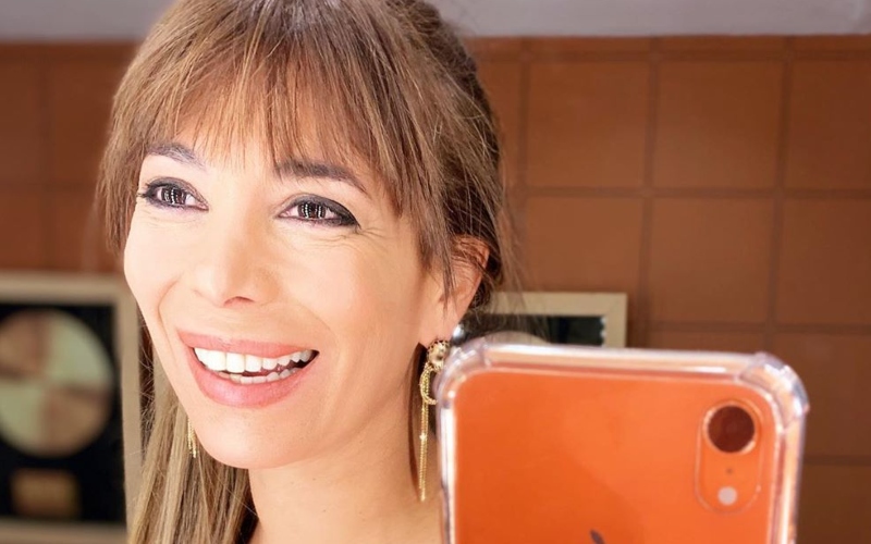 Con un sexy look de entrecasa, Ximena Capristo le puso ritmo al sábado