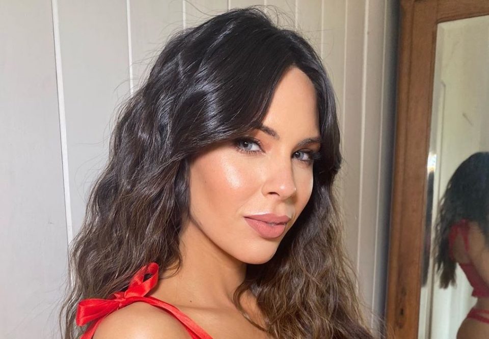 Barby Franco cautivó bailando la canción de moda (de espalda)