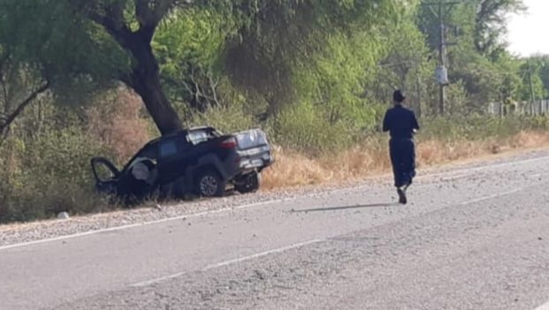 Un hombre murió en un accidente en la ruta cuando le enseñaba a manejar a su hija