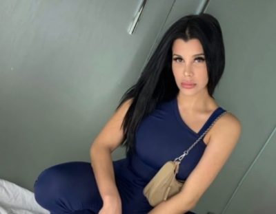 Charlotte Caniggia deslumbró las redes al levantarse la remera del pijama (de “Lilo & Stitch”)