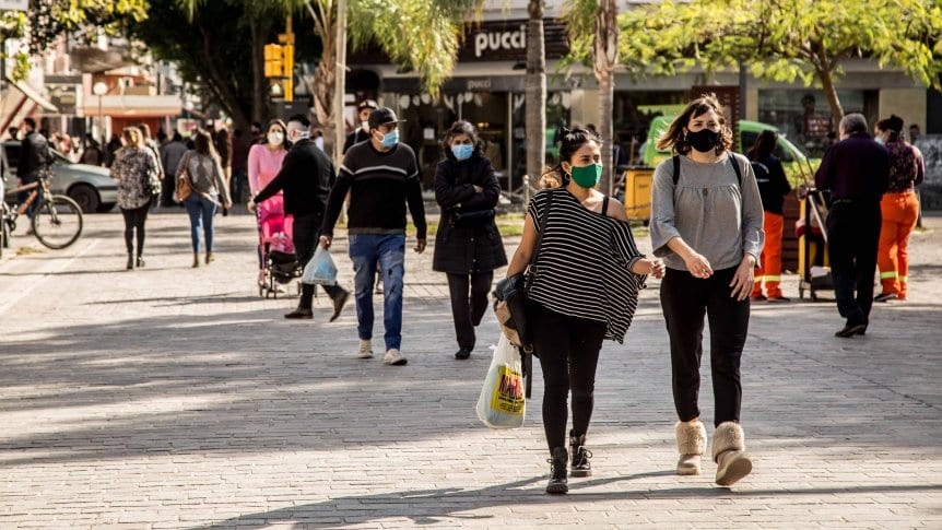 Coronavirus: confirmaron 53 nuevas muertes y ya son 9.912 las víctimas en la Argentina